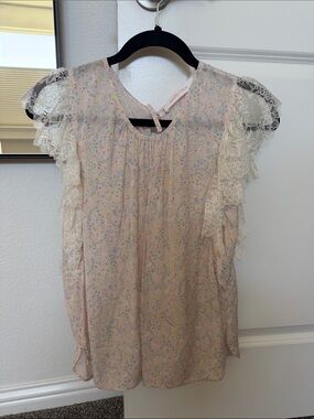 Chloe Pink Floral Lace Flutter Sleeve Blouse Size 38/ US 6